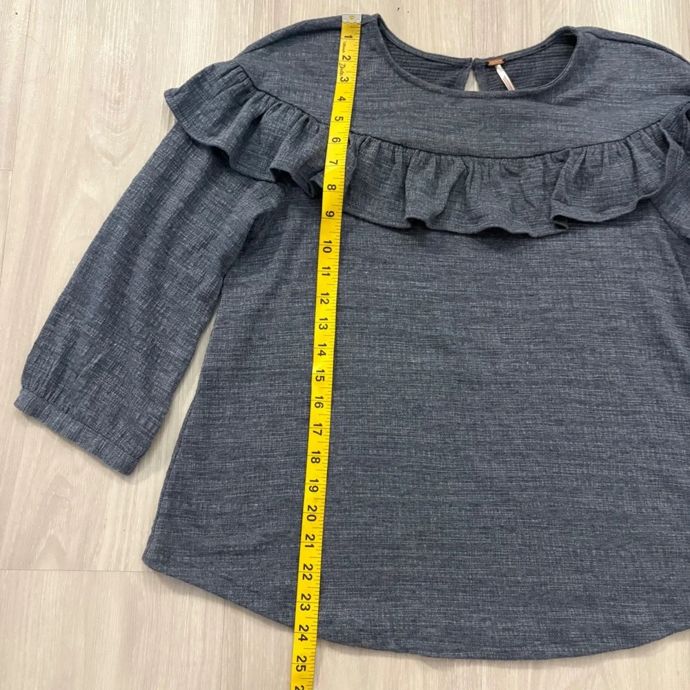 Free People Top Women Gray Ruffle Yoke 3/4 Sleeve Knit Charcoal Slub Textured M